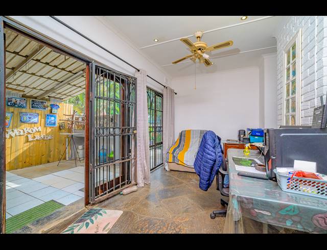 3 BEDROOM HOUSE FOR SALE IN MALVERN